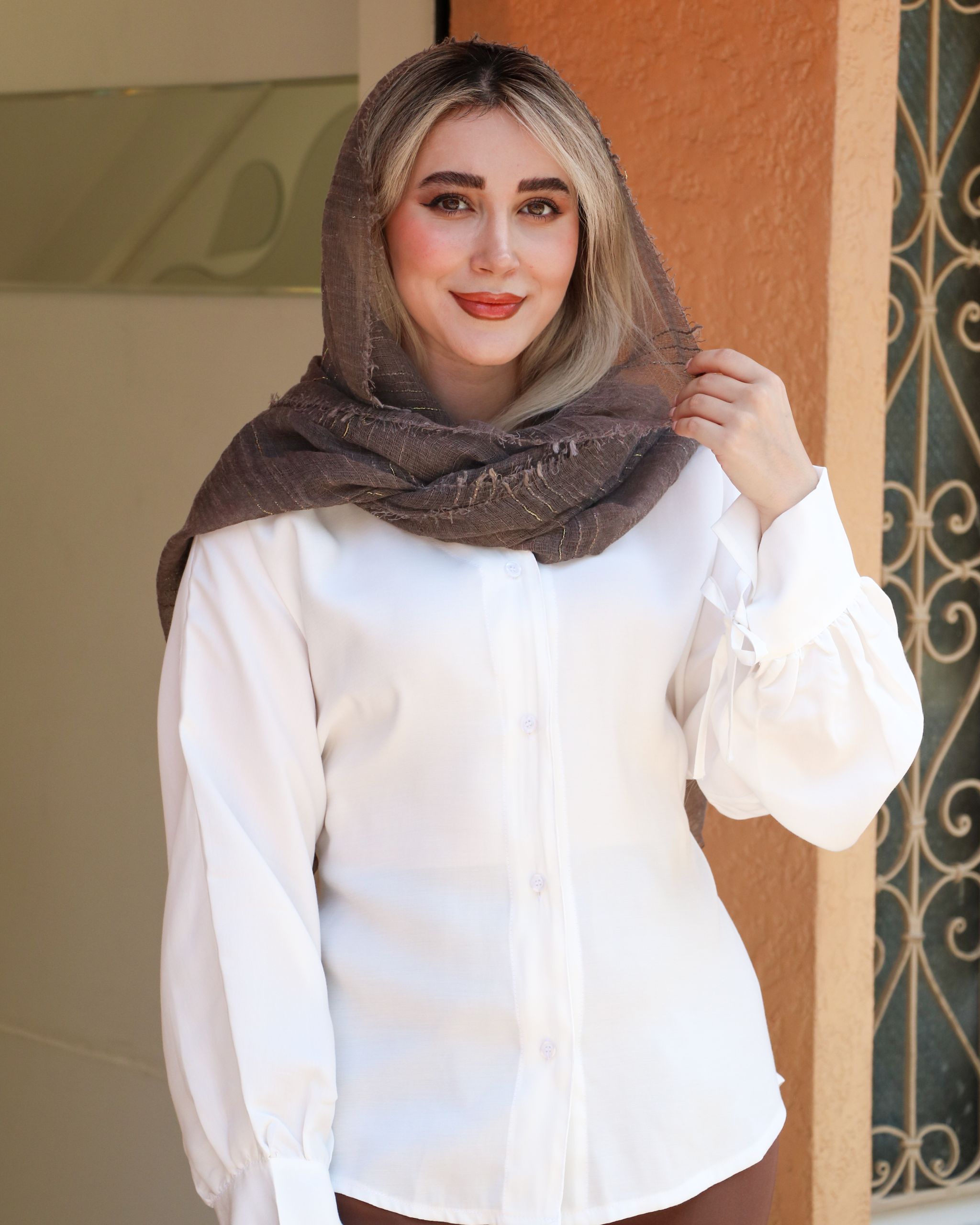 شال کنفی نوار وسط طلایی